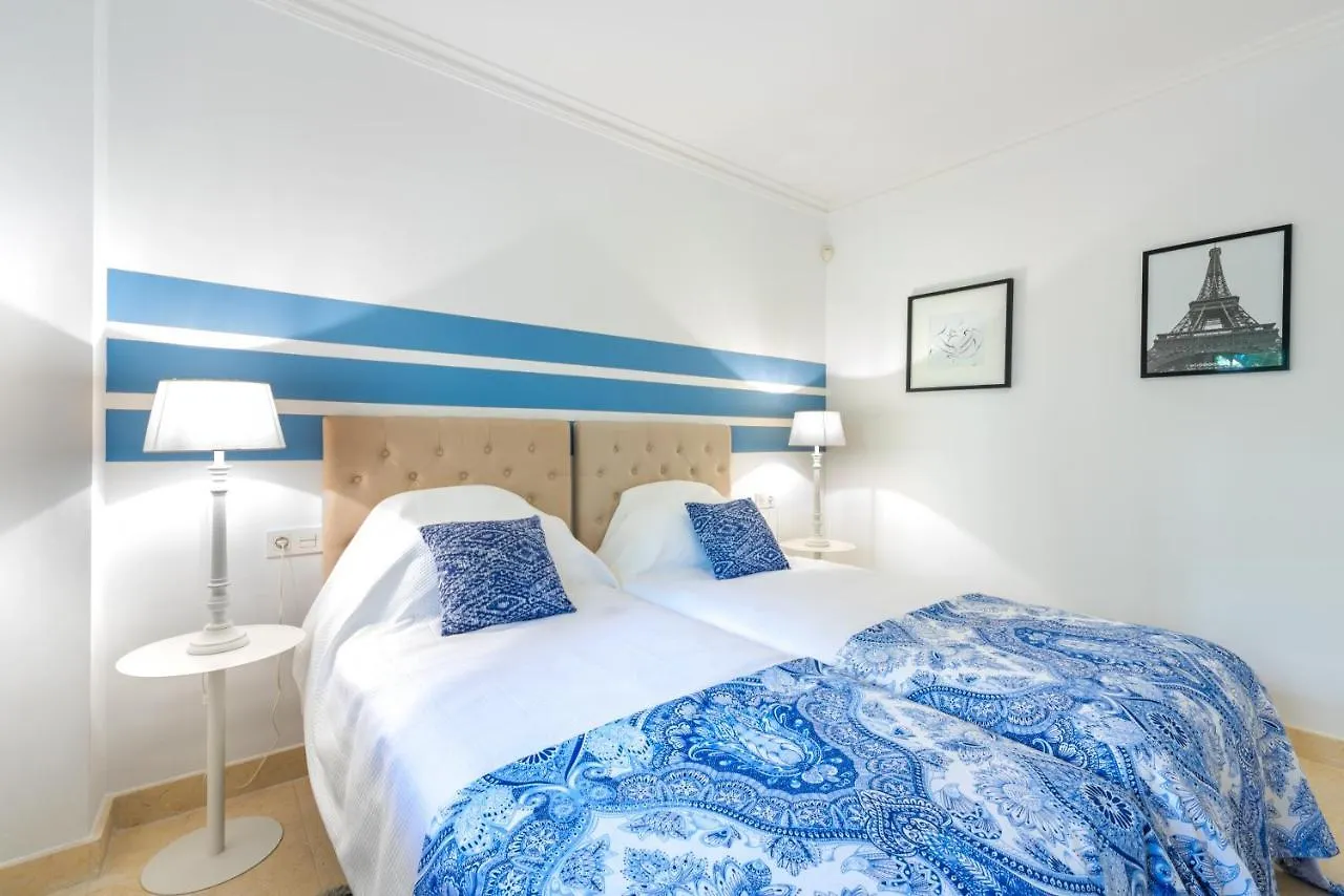 Resort Mediterra Benalmadena 0*,